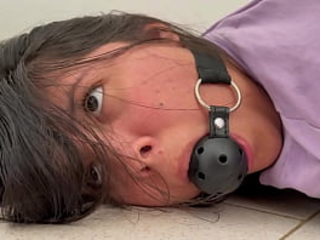 Ball Ball-gagged Girl Struggle In