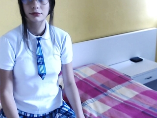 Schoolgirl secretly sucks their way drained affiliate