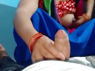 Bhabhi ka jugs dudh nikal raha chodne me